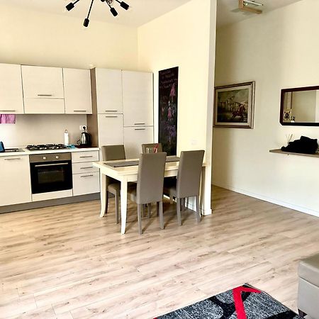 The Cocoon Apartment Giotto Arezzo Ngoại thất bức ảnh